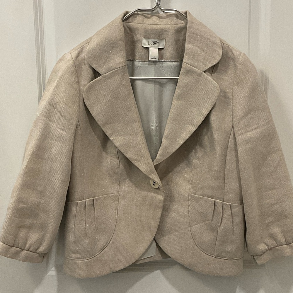 LOFT Women's Beige Blazer with Pleated Pockets